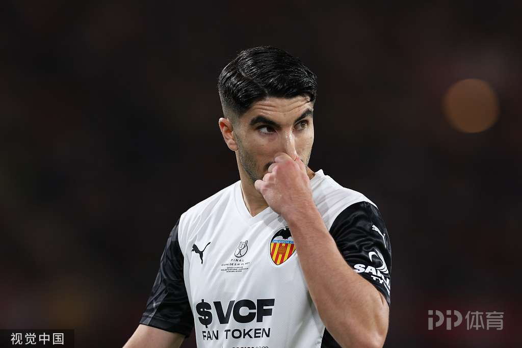 瓦伦西亚发布备战花絮,赛前临场应变,德甲任务艰巨,心理建设被强调(火箭vs国王全场录像回放) 瓦伦西亚发布备战花絮,赛前临场应变,德甲任务艰巨,心理建设被强调(火箭vs国王全场录像回放)