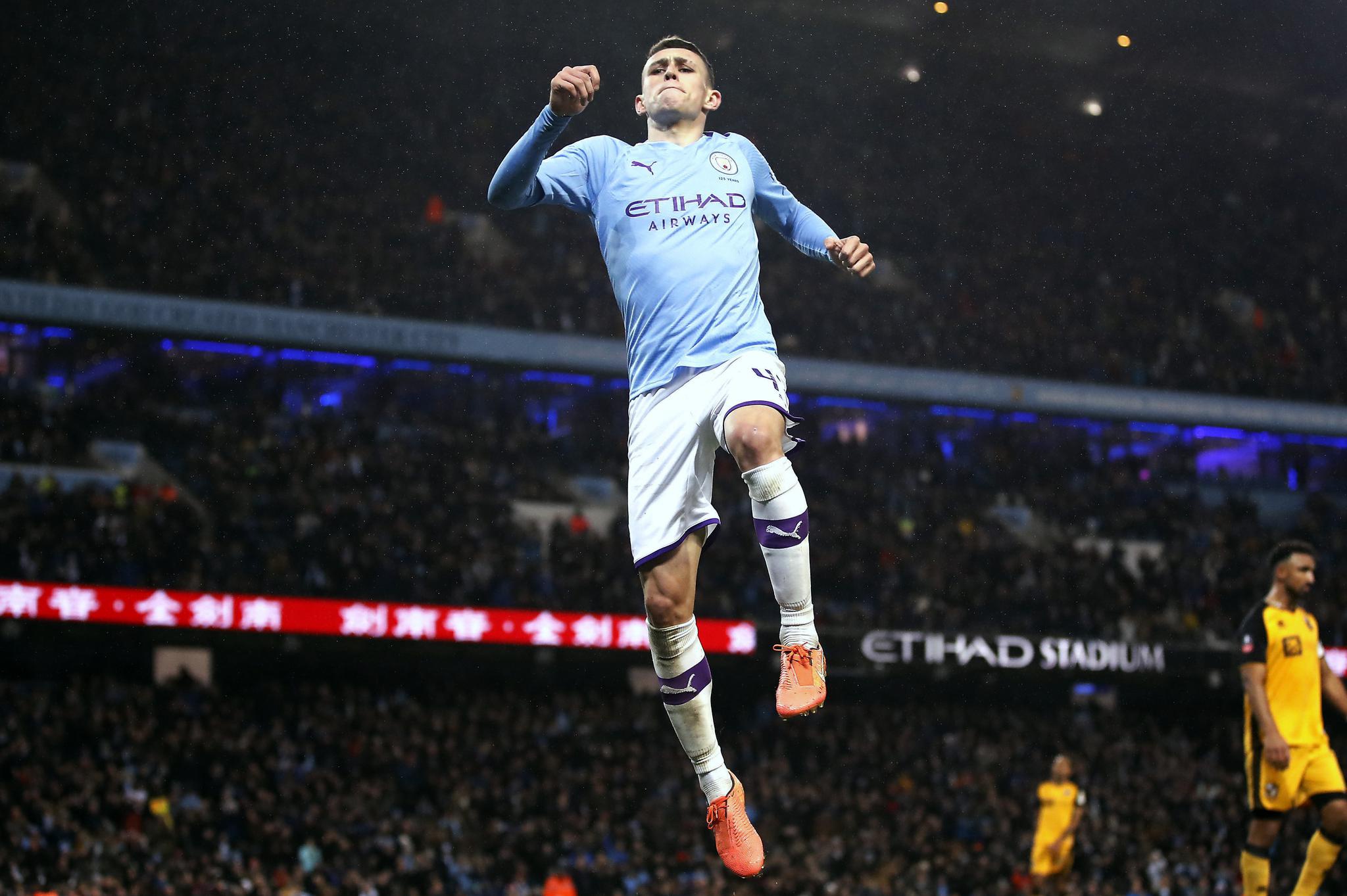 包含里程碑夜！洛杉矶湖人队长鼓劲，足总杯国际比赛日刷纪录，更衣室稳定，纪律约束更严格的词条